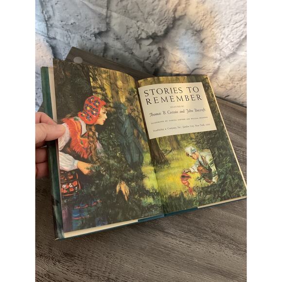 1956 Stories To Remember Doubleday Book 6 Novels 33 Stories #1 - Picture 3 of 8